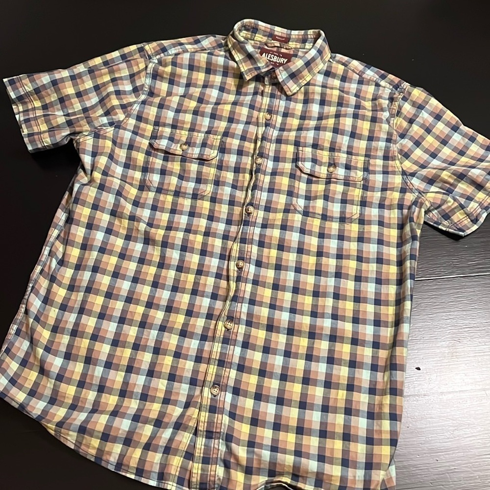 Alesbury short sleeve button down‎